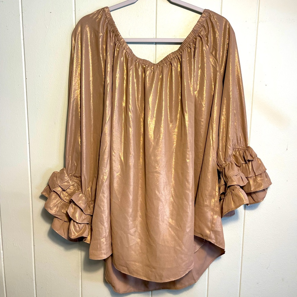 26/28 Cato Gold off the shoulder top